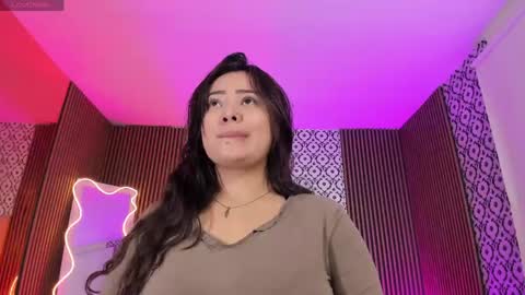 Damii online show from 04-21-26, 03:13