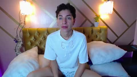 Damiian21  online show from 02-08-25, 12:39