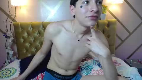Damiian21  online show from 02-11-25, 03:51
