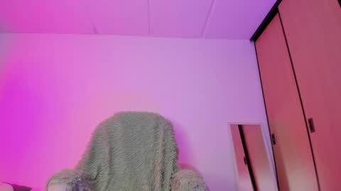 Criss online show from 02-07-25, 04:59