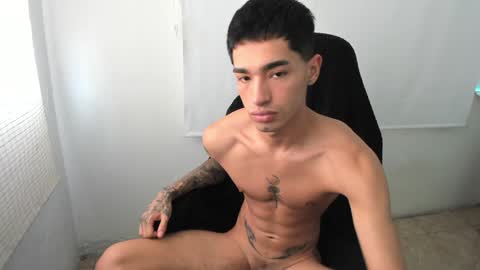 Snapshot of damon_333 chatting on 01-15-25, 09:20 Damon online show from 01-15-25, 09:20