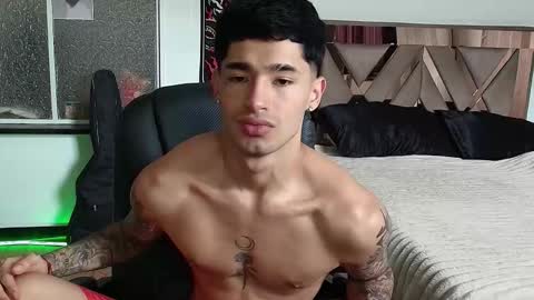 Snapshot of damon_333 chatting on 09-28-25, 06:46 Damon online show from 09-28-25, 06:46