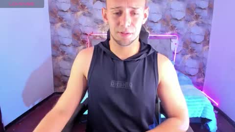 Snapshot of damon_baker0 chatting on 02-26-26, 04:06 Damon bakert online show from 02-26-26, 04:06