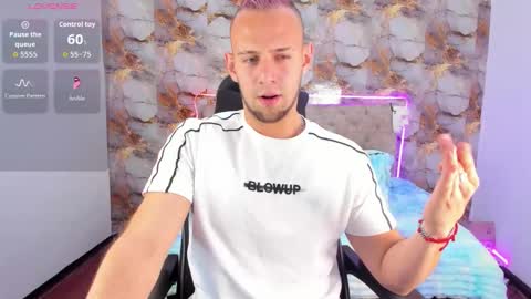 Snapshot of damon_baker0 chatting on 03-03-26, 02:23 Damon bakert online show from 03-03-26, 02:23