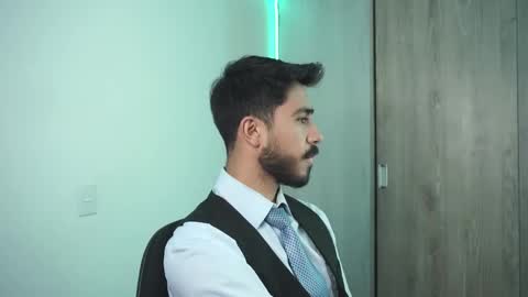 damon_frost online show from 12-17-24, 07:26