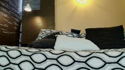 Damon  Salvatore online show from 04-10-26, 09:30