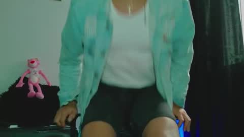 Snapshot of damonblackj chatting on 02-25-26, 09:02 Damon online show from 02-25-26, 09:02