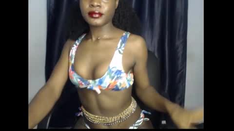 leah online show from 12-04-25, 10:02