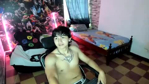 Snapshot of dan_cristancho chatting on 09-25-25, 01:59 dan cristancho online show from 09-25-25, 01:59