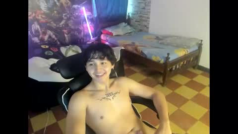 Snapshot of dan_cristancho chatting on 09-30-25, 01:49 dan cristancho online show from 09-30-25, 01:49