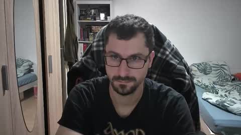 Snapshot of dan_the_man405 chatting on 11-08-25, 07:56 King Dan online show from 11-08-25, 07:56