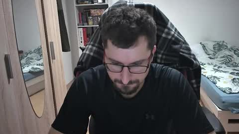 Snapshot of dan_the_man405 chatting on 11-14-25, 08:29 King Dan online show from 11-14-25, 08:29