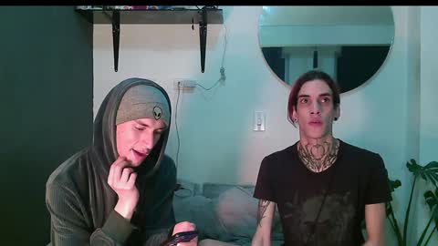 Snapshot of dan_yagami chatting on 02-05-25, 03:45 Dan and Noah online show from 02-05-25, 03:45