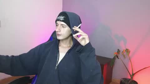 Snapshot of dan_yagami chatting on 06-22-26, 02:46 Dan and Noah online show from 06-22-26, 02:46