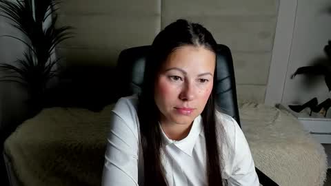 Dana Dom online show from 10-06-25, 02:09