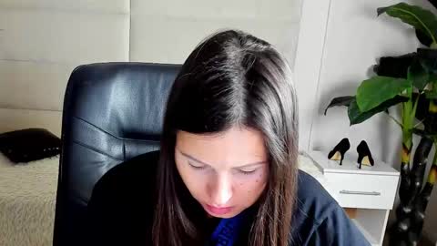 Dana Dom online show from 10-25-25, 01:46