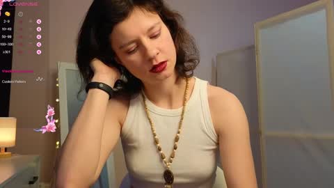 Snapshot of dana_magical chatting on 02-19-25, 11:28 DANA online show from 02-19-25, 11:28