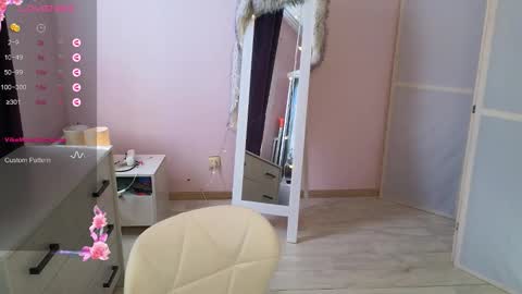 Snapshot of dana_magical chatting on 09-11-25, 11:21 DANA online show from 09-11-25, 11:21