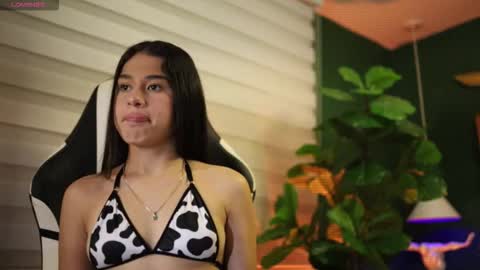 danaa_rouse online show from 10-21-25, 09:26