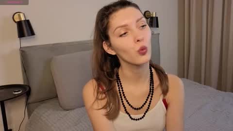 danaaddams online show from 11-19-25, 08:31