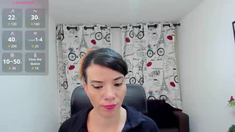 Danaa Rey online show from 10-22-25, 04:18