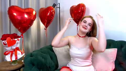 Snapshot of danadrake chatting on 02-13-25, 05:37 Dana online show from 02-13-25, 05:37