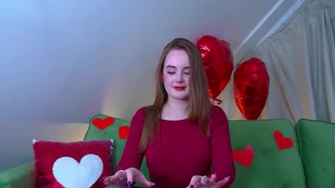 Snapshot of danadrake chatting on 02-17-25, 12:43 Dana online show from 02-17-25, 12:43