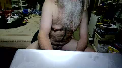 Snapshot of danagm chatting on 02-17-25, 06:15 Dana online show from 02-17-25, 06:15