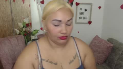 danalaleska online show from 10-14-25, 03:57