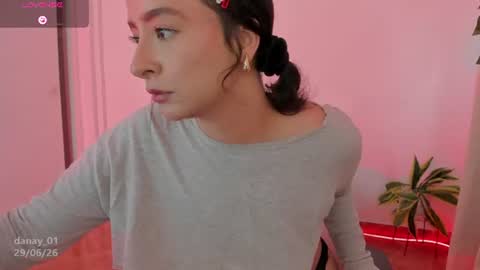 danay_01 online show from 06-29-26, 10:43