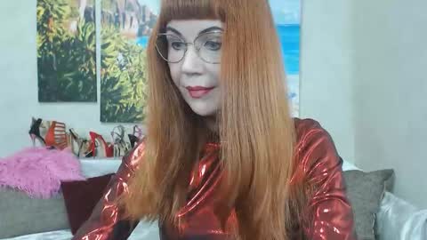 Danceglory online show from 11-18-25, 05:45