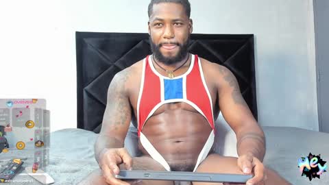 Snapshot of dancelwashington chatting on 01-28-25, 11:39 Dancel online show from 01-28-25, 11:39