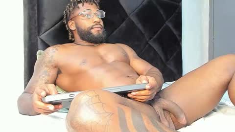 Snapshot of dancelwashington chatting on 02-11-25, 05:26 Dancel online show from 02-11-25, 05:26