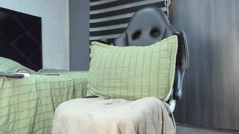 Snapshot of dancelwashington chatting on 02-23-25, 08:44 Dancel online show from 02-23-25, 08:44