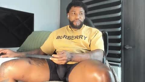 Snapshot of dancelwashington chatting on 11-26-25, 09:49 Dancel online show from 11-26-25, 09:49