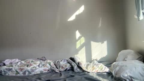 Snapshot of dancinglxoxo chatting on 05-03-26, 12:44 dancinglxoxo online show from 05-03-26, 12:44