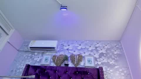 Daniela online show from 02-08-26, 11:46