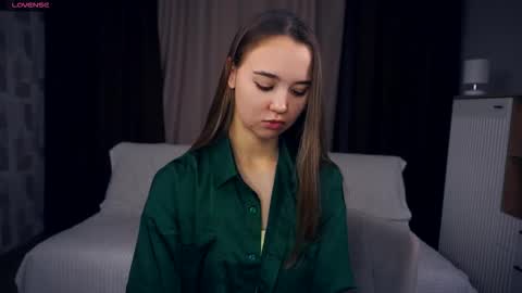 Asha online show from 09-21-25, 05:09