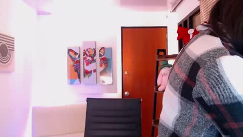 Veronica online show from 05-22-26, 12:00