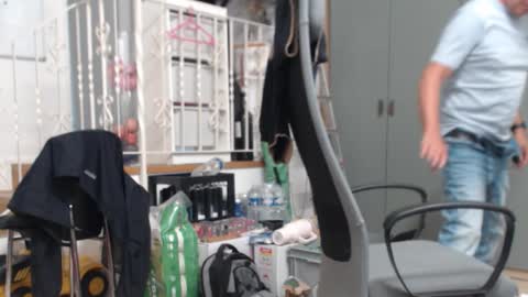 Snapshot of dani_alpina chatting on 09-19-25, 09:43 dani_alpina online show from 09-19-25, 09:43