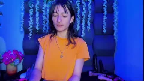 Snapshot of dani_dream chatting on 05-25-26, 03:40 dani_dream online show from 05-25-26, 03:40