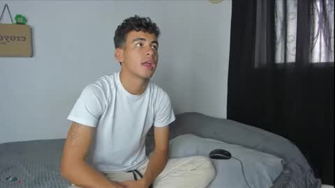 Snapshot of dani_hot276 chatting on 01-12-26, 07:19 dani_hot276 online show from 01-12-26, 07:19