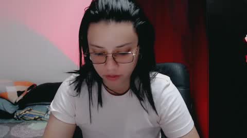 dani y jocelyn online show from 02-24-25, 06:26