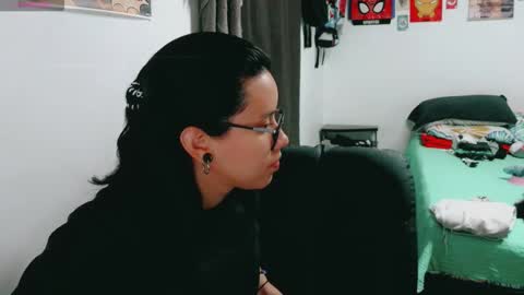 dani y jocelyn online show from 10-01-25, 07:42