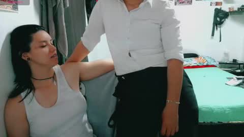 dani y jocelyn online show from 10-04-25, 07:12