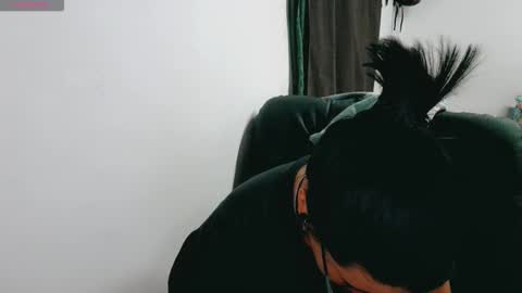 dani y jocelyn online show from 10-18-25, 08:42