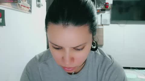 dani y jocelyn online show from 05-28-26, 06:49