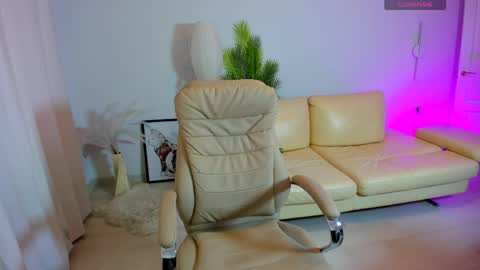 dani_kittys online show from 05-23-26, 08:40