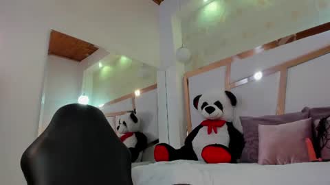 Dani Miel online show from 07-28-26, 07:39
