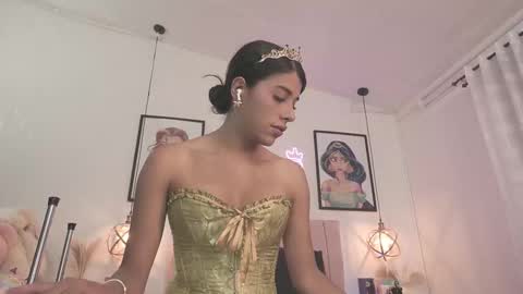   online show from 11-04-25, 05:34